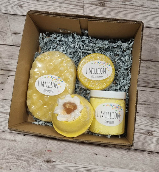 Inspired by ‘Lady M’ Bath Bomb Gift Set